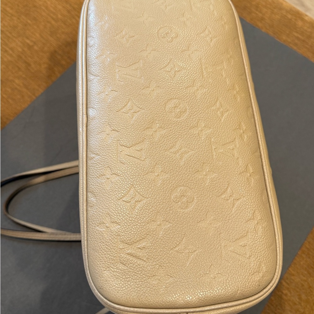 Louis Vuitton Taupe Embossed Monogram Cabas Tote Empriente - Picture 9 of 12